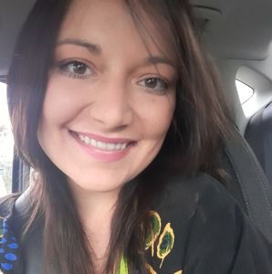 Meet your Posher, Faye